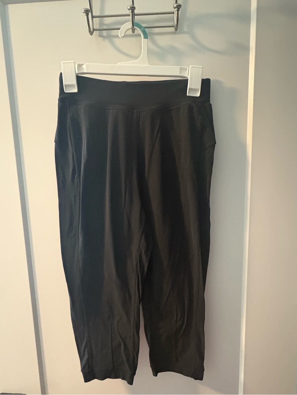 Lululemon Rulu/Nulu Cropped Legging Capris